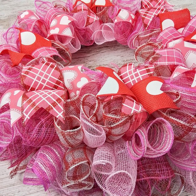 Valentine's Day Wreath - Valentines Mesh Door Wreath - Valentine Wreath - Red Pink White : V5