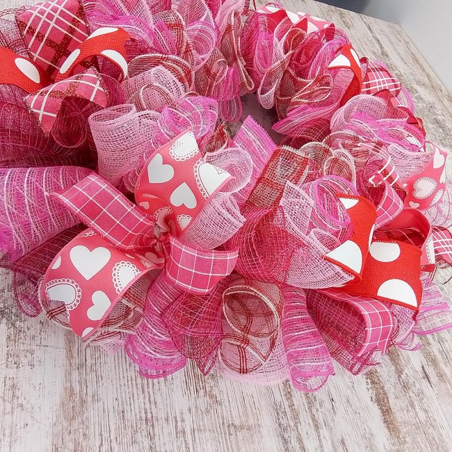 Valentine's Day Wreath - Valentines Mesh Door Wreath - Valentine Wreath - Red Pink White : V5